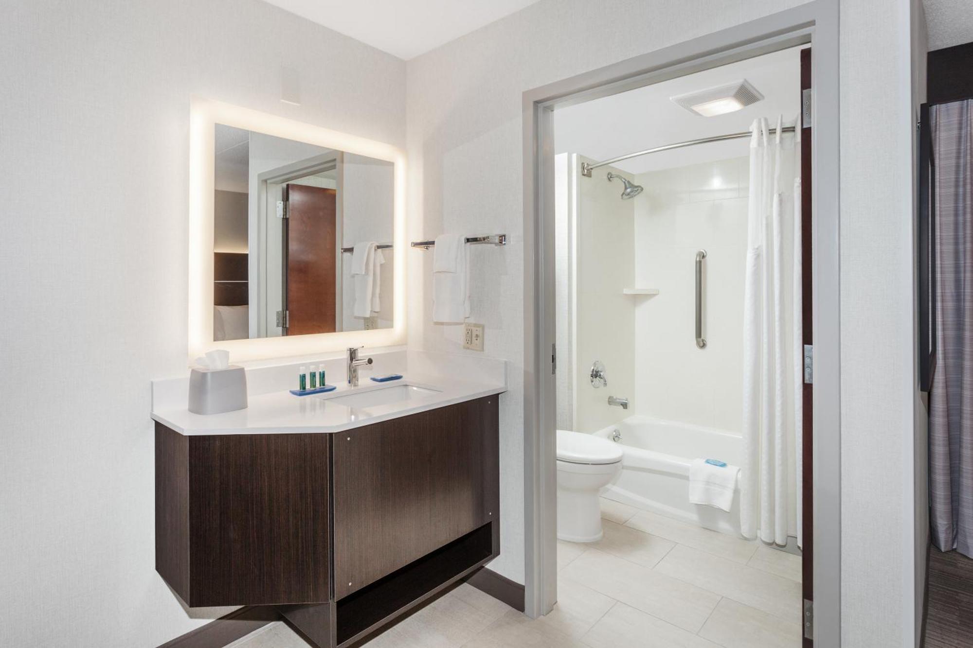 Holiday Inn Express South Portland By Ihg Екстериор снимка