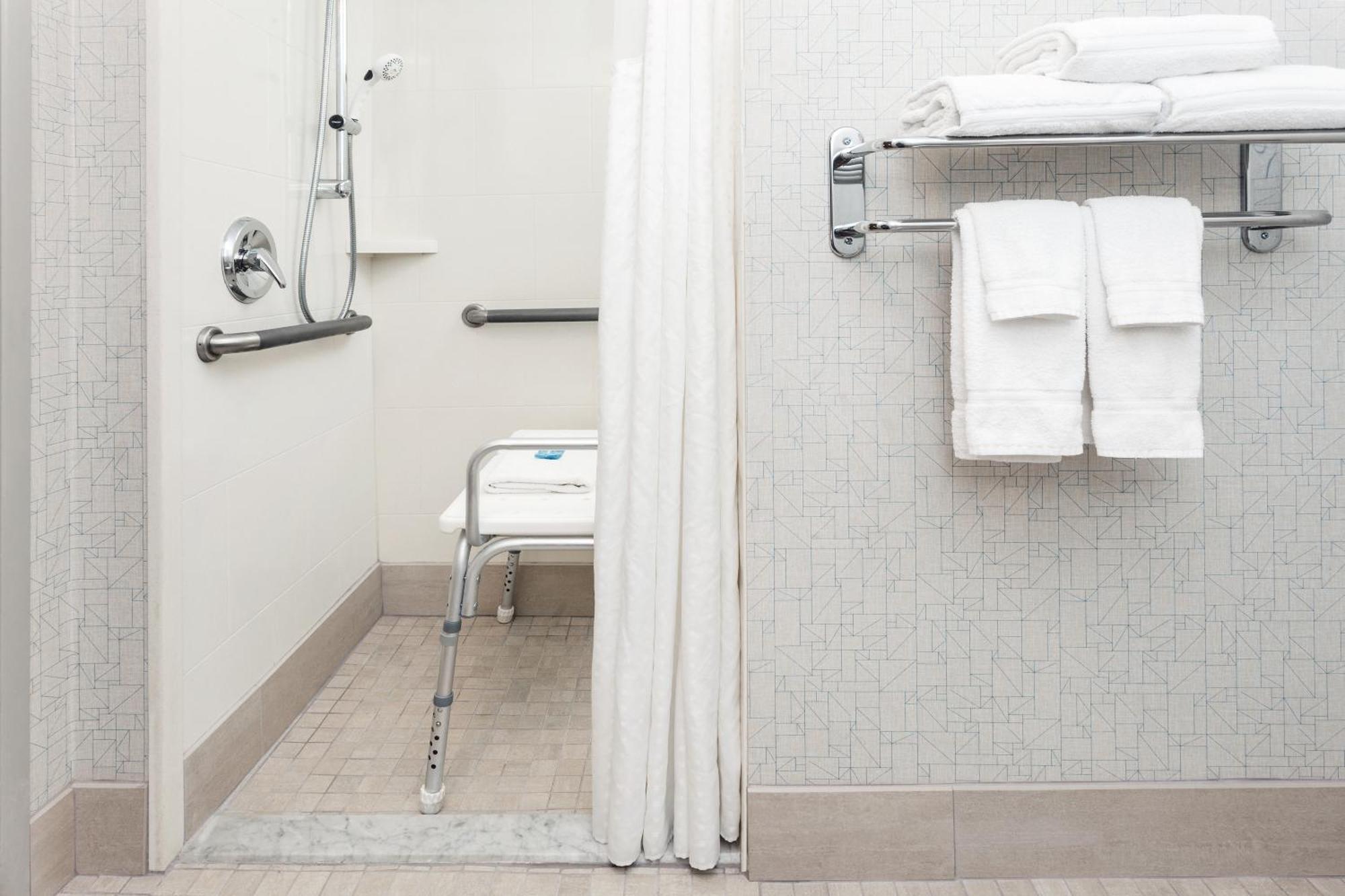 Holiday Inn Express South Portland By Ihg Екстериор снимка