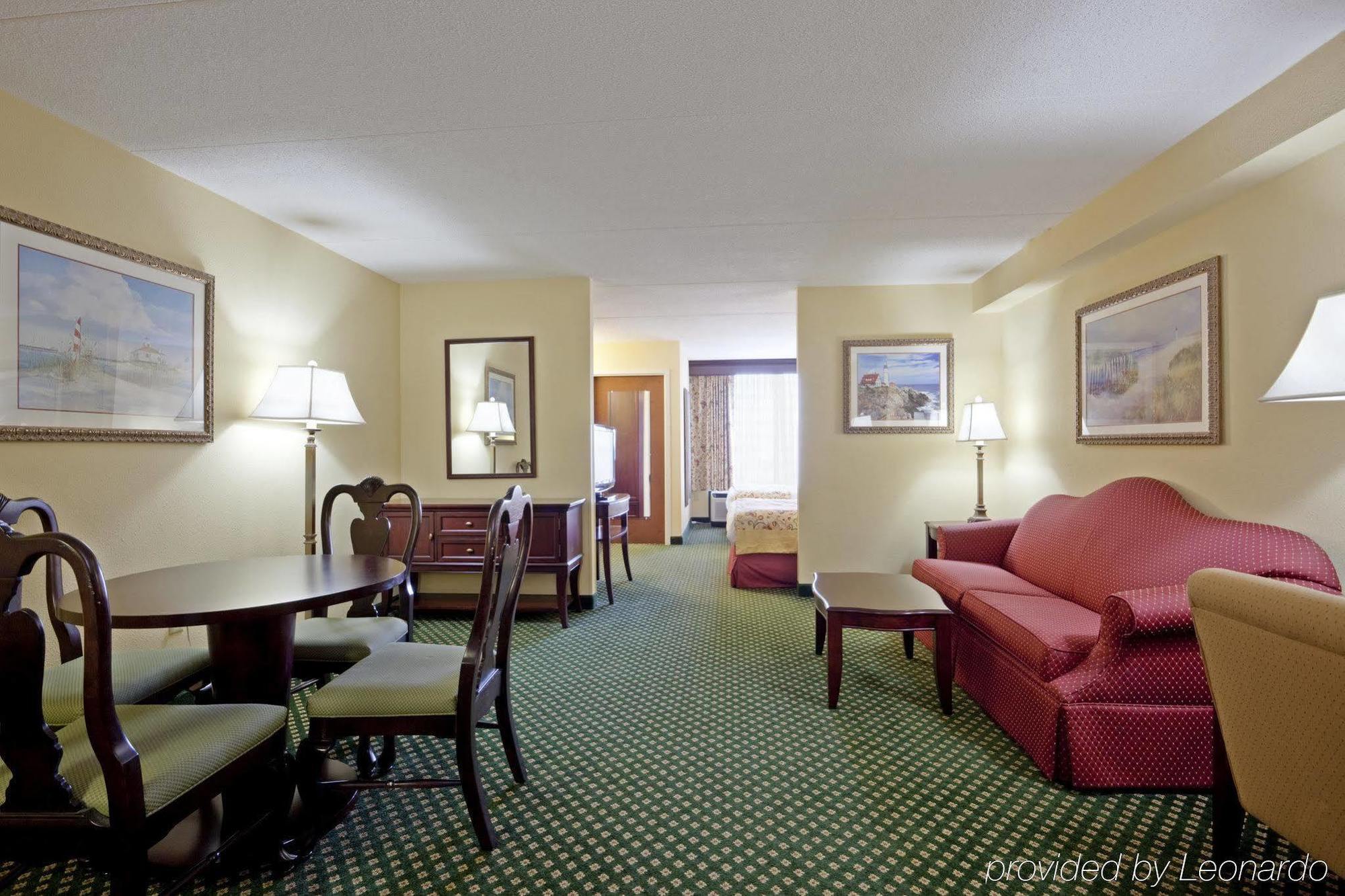 Holiday Inn Express South Portland By Ihg Стая снимка